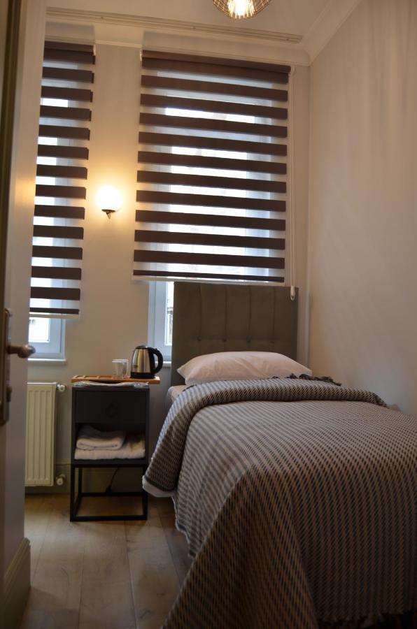 Benan Apartment Istanbul Exterior photo